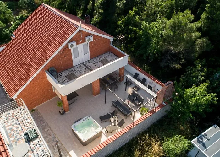Kate Feriehus Pašman