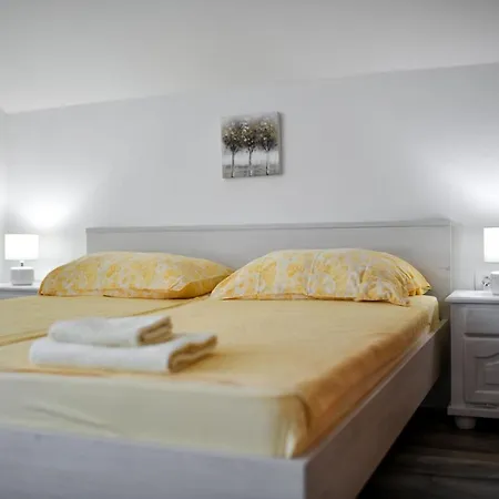 Kate Holiday home